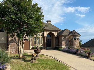205 Viticole Ln, Little Rock, AR 72223