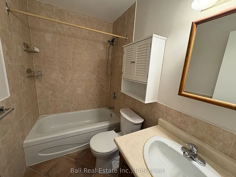 44 Anne St #5 — Photo 9