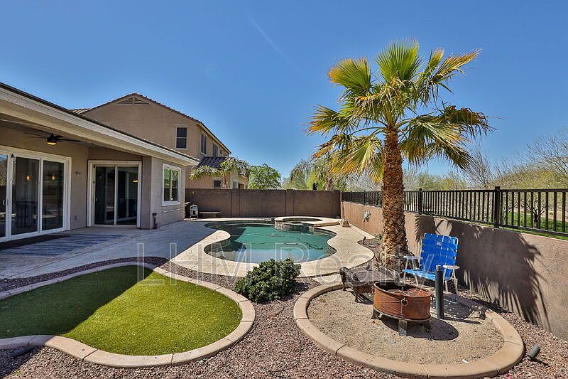 1st image of 7446 W Remuda Dr