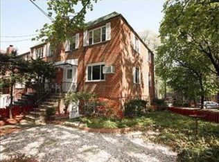 94 Parkway N, Yonkers, NY 10704