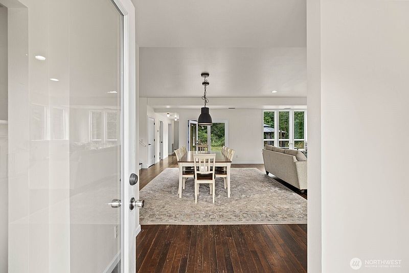 5th image of 13724 Whites Road
