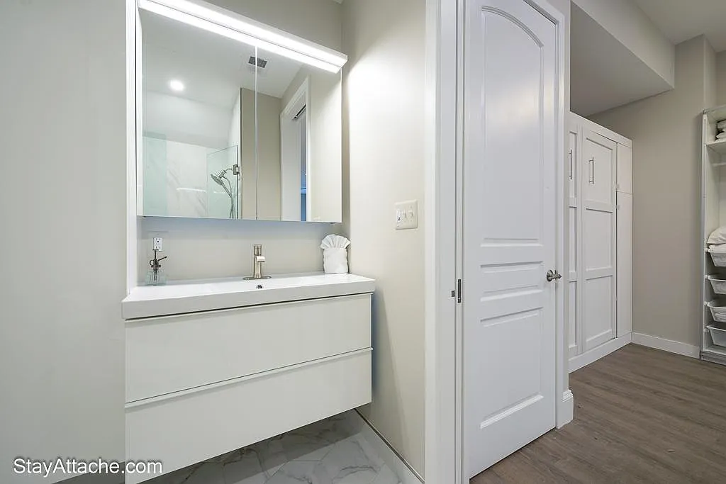 1521 Corcoran Street NW Unit 2 in Dupont Circle — Photo 3