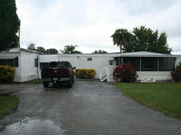 3rd image of 294 Lura Ln