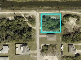 51 Sally Ave S, Lehigh Acres, FL 33976