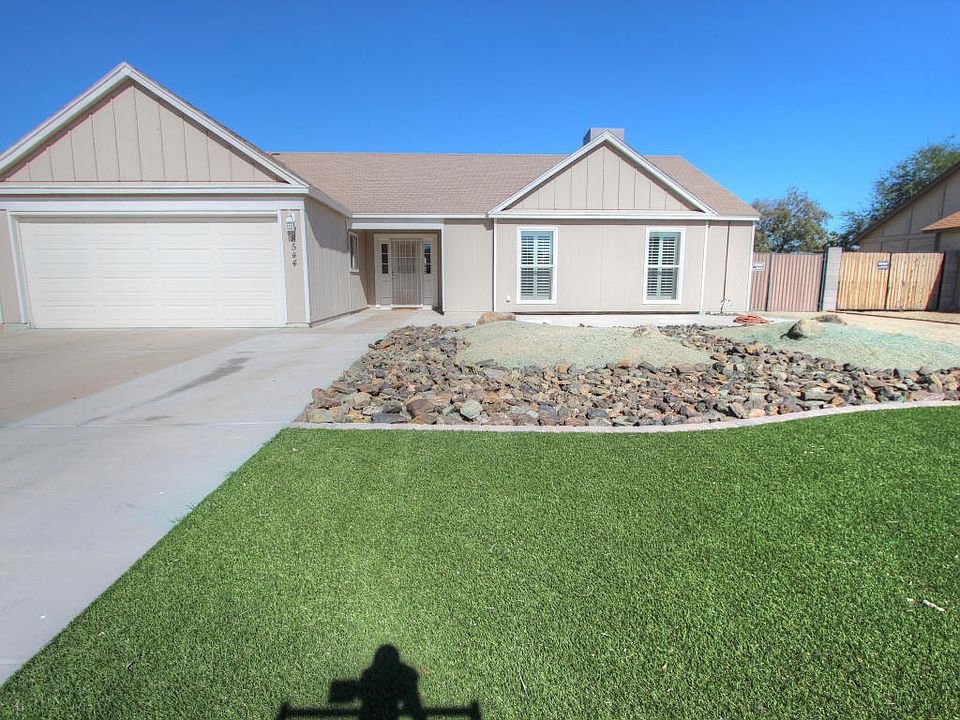 1st image of 8544 W Columbine Dr
