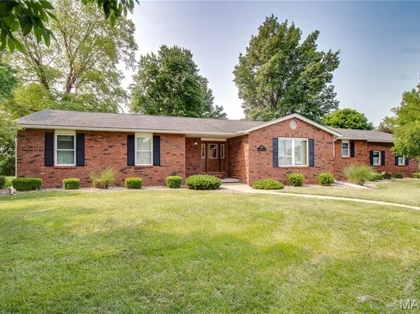 800 W County Rd, Jerseyville, IL 62052