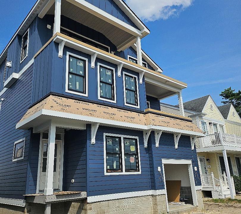 1st image of 323 36th St
