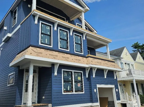 323 36th St, Brigantine, NJ 08203