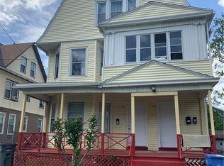 21 Magnolia St, Newington, CT 06111