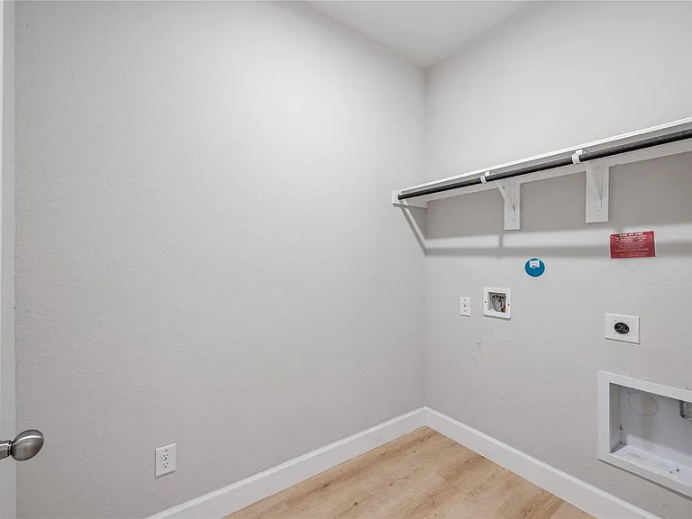21023 Belmont Village Way — Photo 26