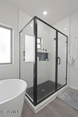 905 Cottage Pl — Photo 42