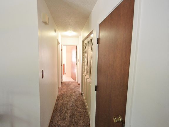 3rd image of 305 W North St
