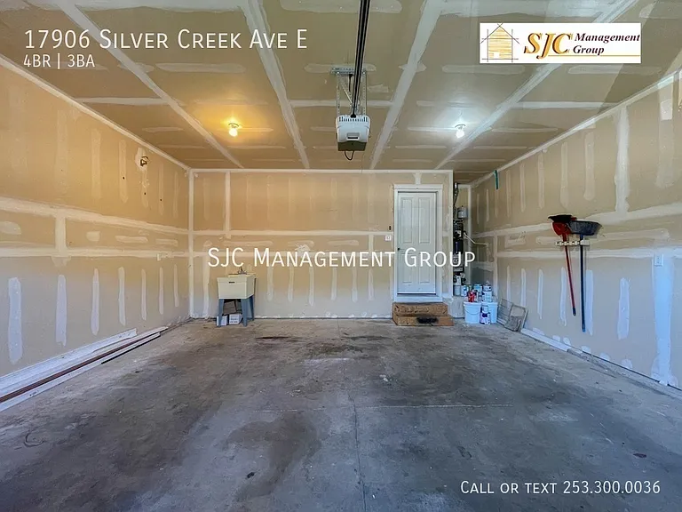 17906 Silver Creek Ave E — Photo 23