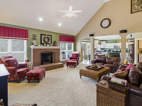 3rd image of 13252 Ashley Creek Dr