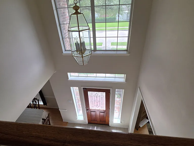 Beautiful high ceilings