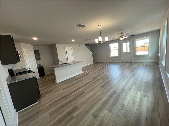 4th image of 20527 Cypress Prairie Dr