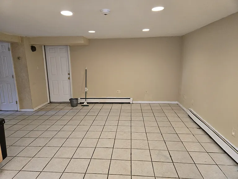 2917 Chesley Ave #3 — Photo 6