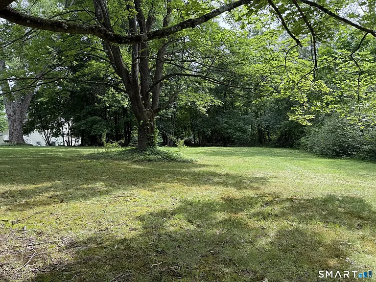 625 Maple Ave — Photo 6