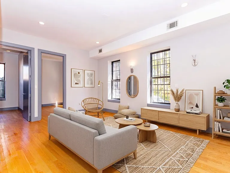 355 Stockton St #1B — Photo 4
