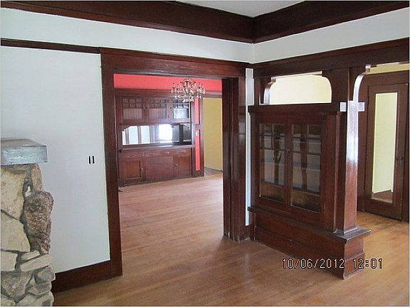 2nd image of 1267 N Garfield Ave