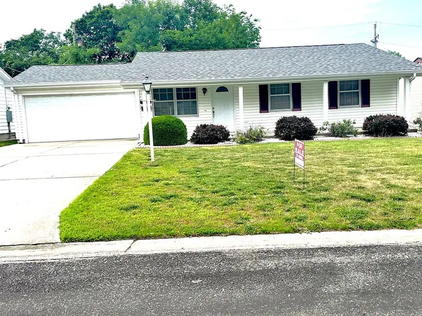 521 Middle St, Red Bud, IL 62278