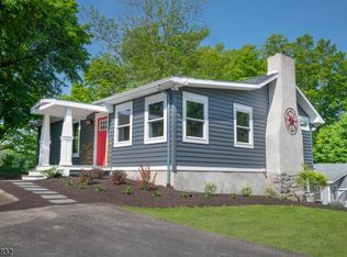 9 Summit Ave, Newton, NJ 07860