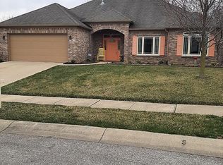 30 Golden Tree Ln, Indianapolis, IN 46227