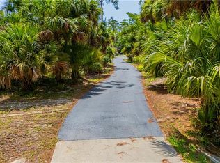 1957 19th St SW, Naples, FL 34117