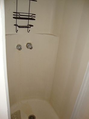 5th image of 541 W 49th St APT 10