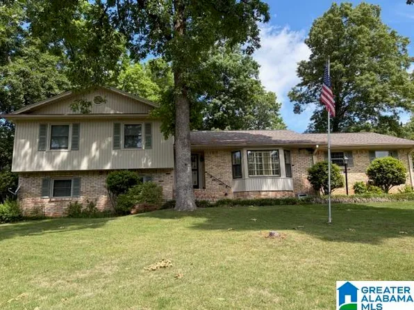 700 Kendall Dr, Birmingham, AL 35226