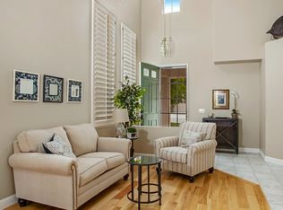 1052 Seahorse Ct, Carlsbad, CA 92011