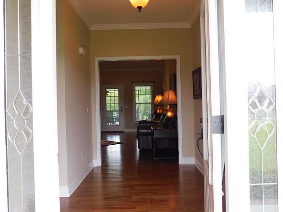 2nd image of 415 Roberts Creek Cir