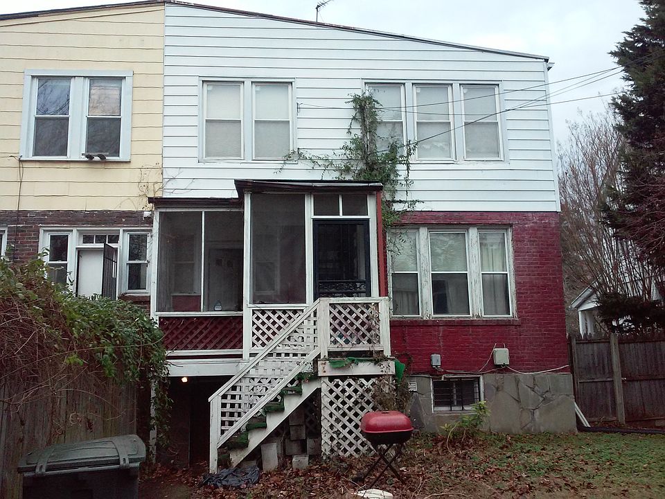 2nd image of 5213 14th St NW