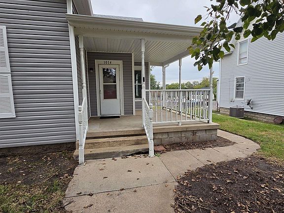2nd image of 1014 5th St
