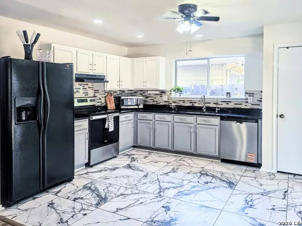 5410 Spring Day, San Antonio, TX 78247