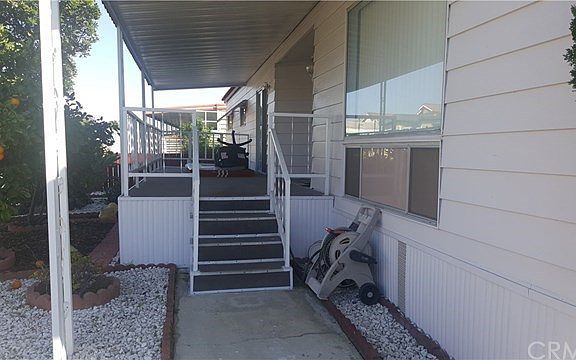 4th image of 507 S Euclid St Space 183