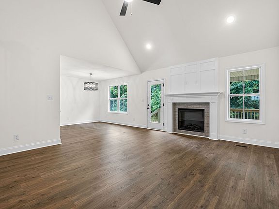 5th image of 1249 Elizabeth Ln Lot 108