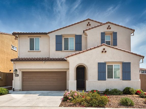 2nd image of 104 Julia Island Cir