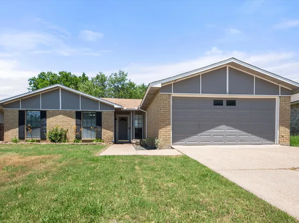 7009 Forestview Dr, Arlington, TX 76016