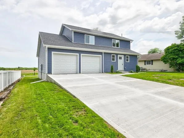 3807 SE 26th St, Des Moines, IA 50320