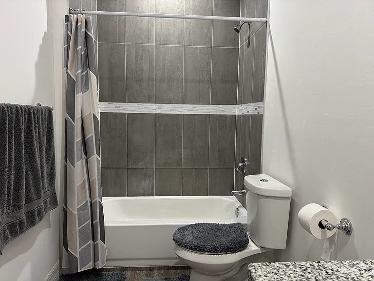 5037 N Dogwood Cir — Photo 39
