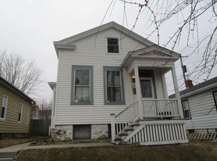 1127 S 3rd St, Milwaukee, WI 53204