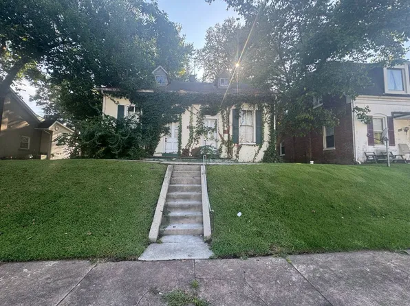 123 N Virginia Ave, Belleville, IL 62220