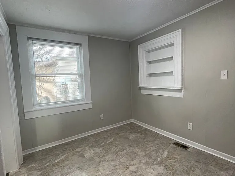 1219-1221 Morton St--HBS — Photo 5