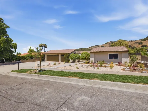 225 Armstrong Dr, Claremont, CA 91711