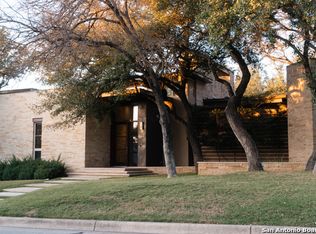102 Bretford Ct, San Antonio, TX 78230