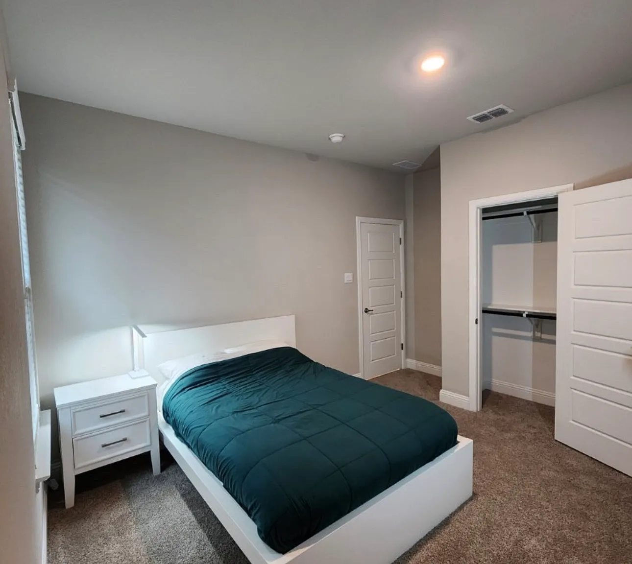 1504 Buzzard Rd — Photo 1