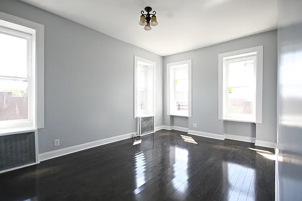 Rented by Rental Solutions Inc | media 9