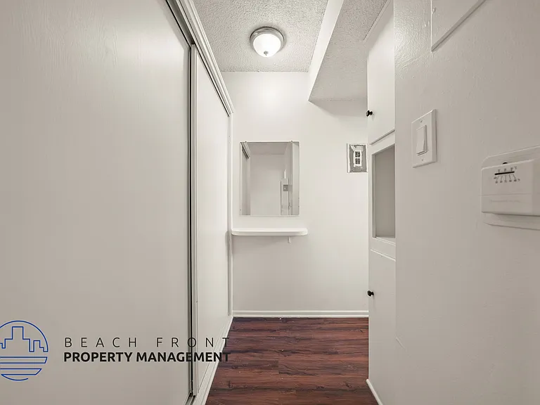 12233 Manor Dr. — Photo 8