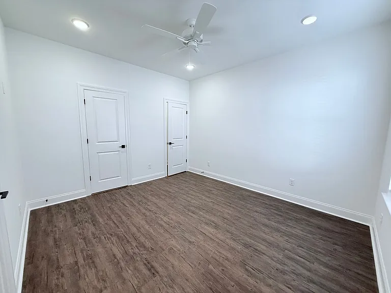 618 Cottage Grove Cir — Photo 12